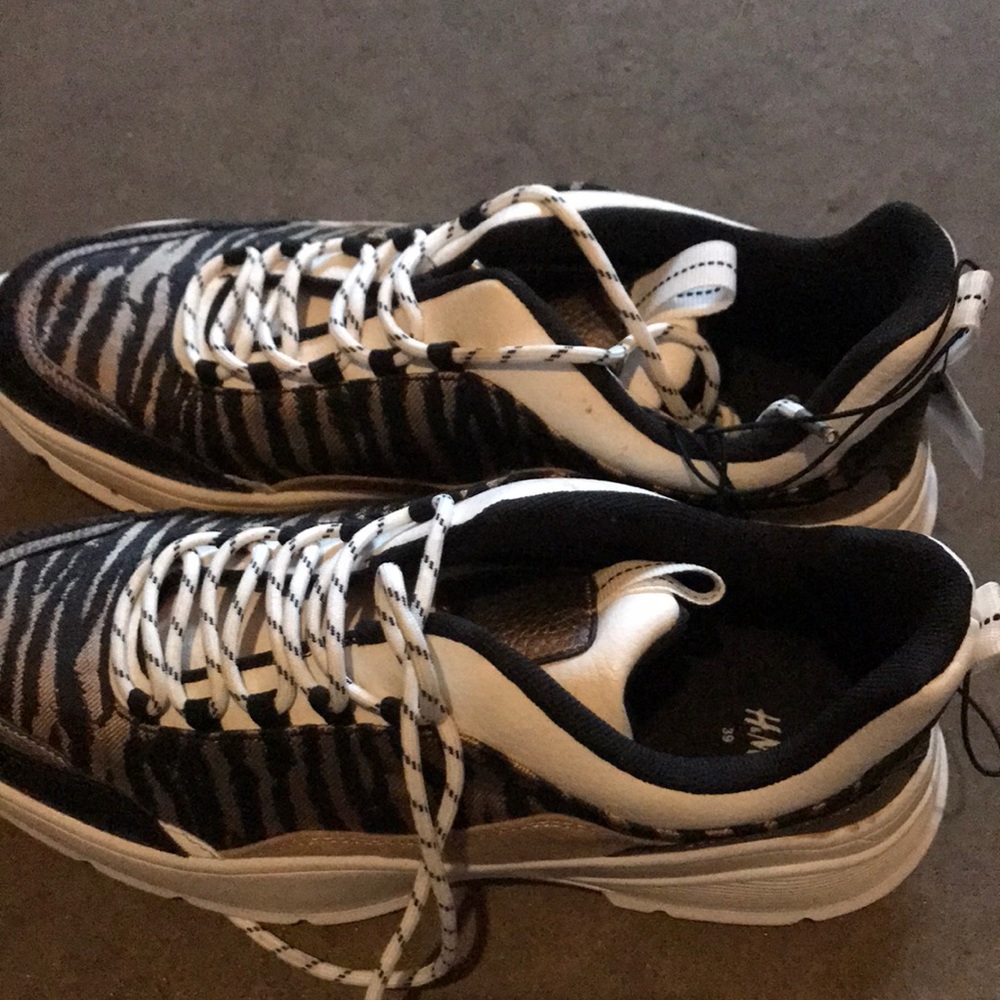 H&M women’s size 8